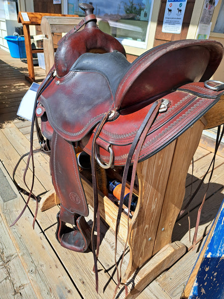 15" Circle Y Omaha Flex2 Western Trail Saddle
