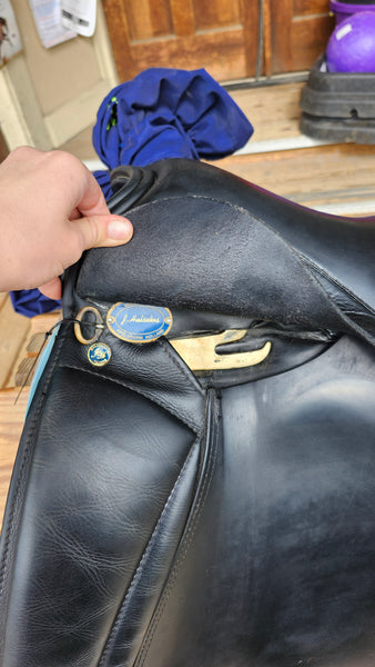 18" Hulsebos AM4 Dressage Saddle