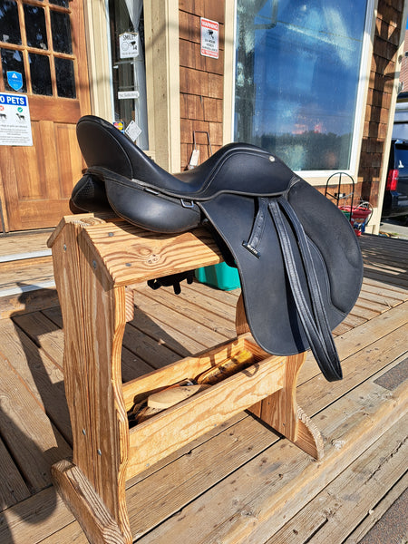 16.5" Wintec 500 All Purpose English Saddle
