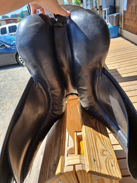 17" JRD Concord Custom Dressage Saddle