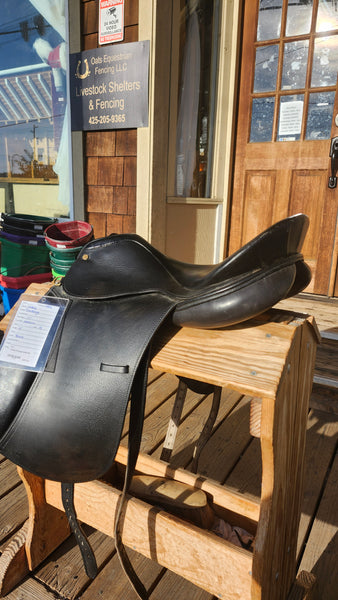 17" Crosby Dressage Saddle