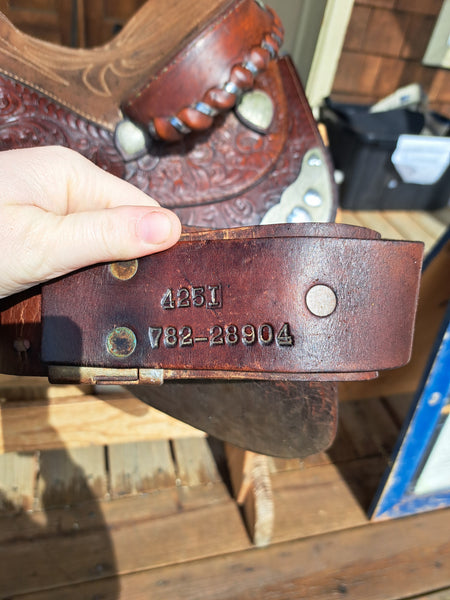 15.5" Vintage Hereford Tex Tan Western Saddle