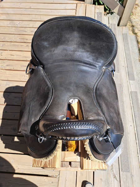 17" Custom Endurance Saddle