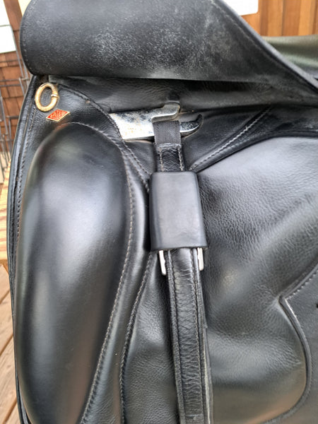 17" Lazer Monoflap Dressage Saddle