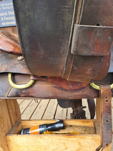 16" Hereford Roughout Roper Saddle