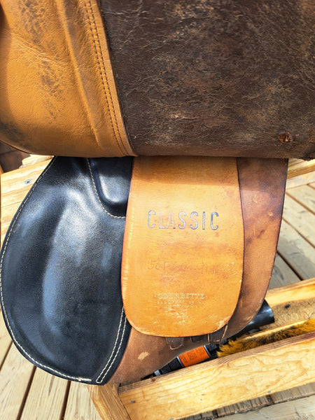 16.5" Courbette Classic All Purpose Saddle