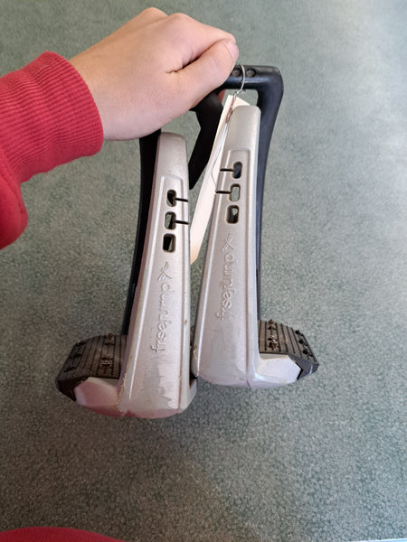 Free Jump Irons