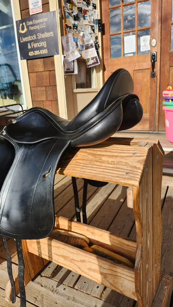 18" Equipe Emporio Monoflap Dressage Saddle