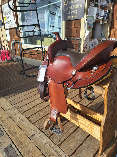 15.5" Royal King Gaited Trail Saddle