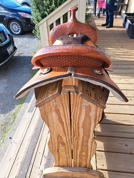 16" Hereford Tex Tan All Around Western Saddle