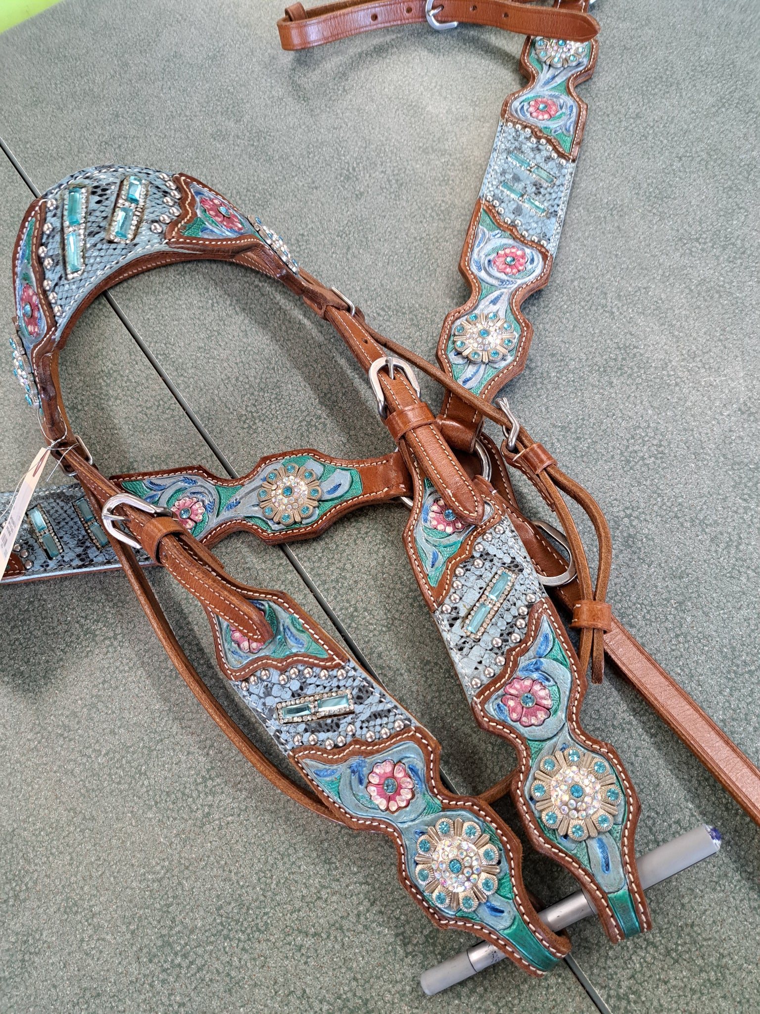 Silver Royal Tack Set