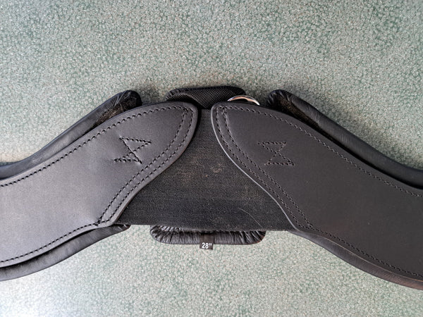 28" Total Saddle Fit Stretch Tec Dressage Girth