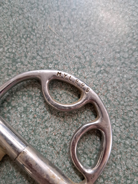 5.5" Myler D Ring Correctional