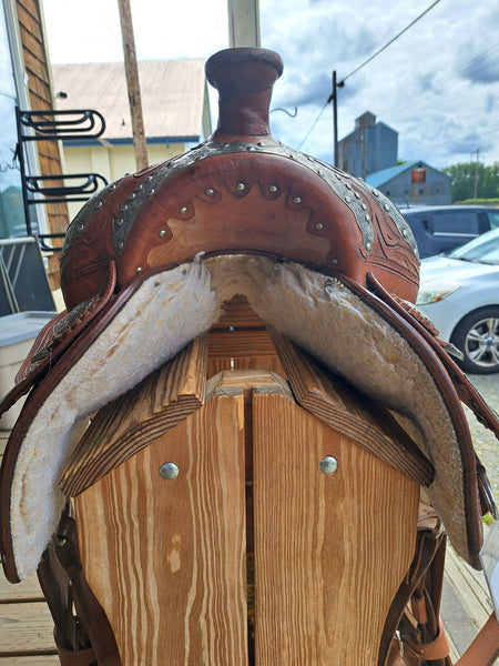 16" Winner's Circle Equitation Saddle