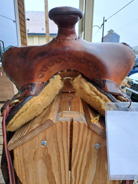 15.5" Fred Hook Trail Saddle