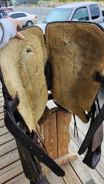 15" Circle Y Vintage Ranch Saddle