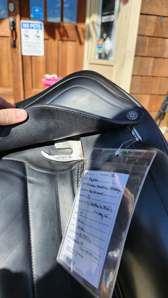 18" Equipe Viktoria Monoflap Dressage Saddle