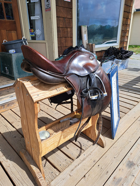 18" Kieffer Dressage Saddle