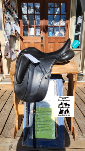 17.5" Fairfax MDG Monoflap Dressage saddle
