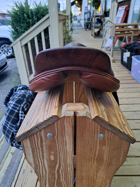 17.5" Tad Coffin Close Contact Saddle