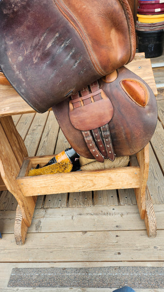 17" Crosby Hampton Classic Saddle