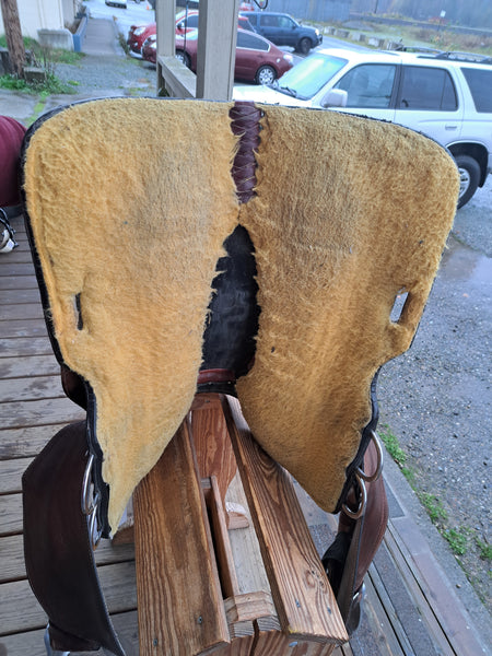 15" Double T Barrel Saddle