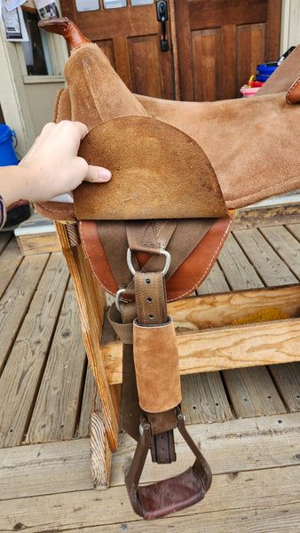 18" Bob Marshall Treeless Trail Saddle