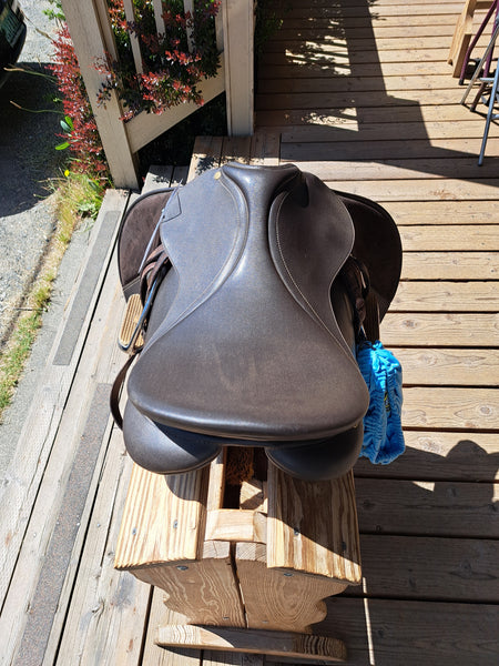 18" Wintec All Purpose English Saddle