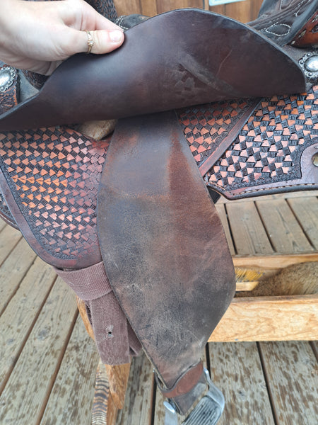 14.5" Double J Pozzi Pro Barrel Racing Saddle