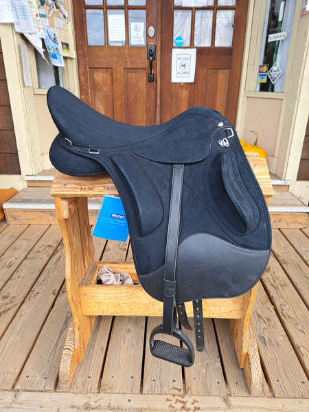 18" NEW  Wintec Pro Endurance Saddle Package