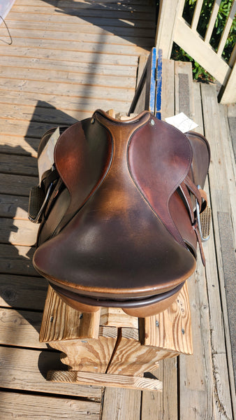 17.5" Thoroughbred All Purpose English Saddle