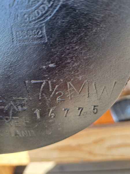 17.5" Black Country Eloquence Dressage Saddle