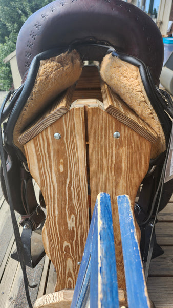 17" Circle Y Alabama Trail Gaiter saddle