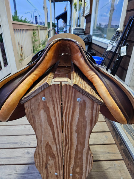 17" Passier PS Baum All Purpose English Saddle