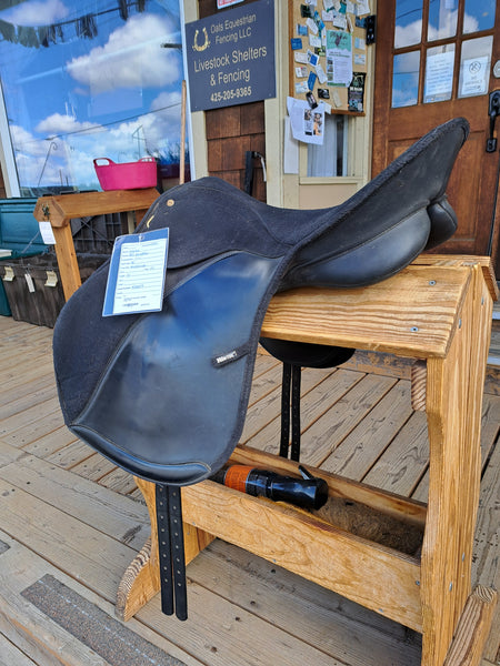 18" Wintec All Purpose Saddle