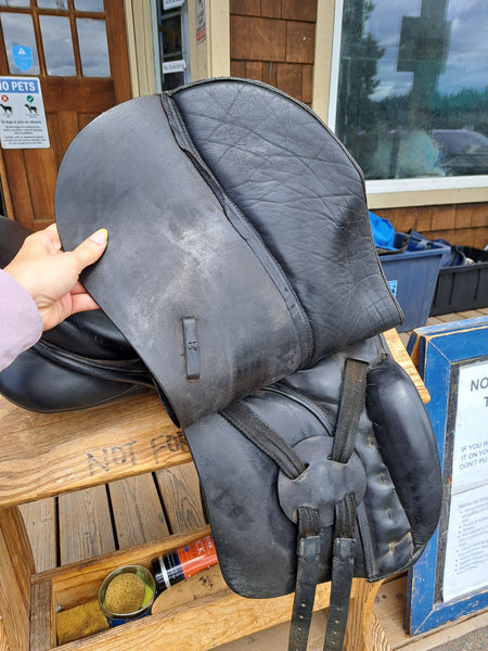 17.5" Klimke Miller Dressage Saddle