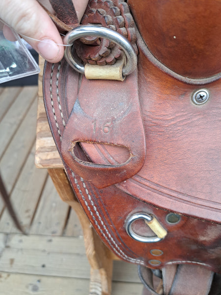 16" Weaver Western Saddle