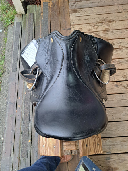 17.5" Stellar Saddlery Calypso Dressage Saddle