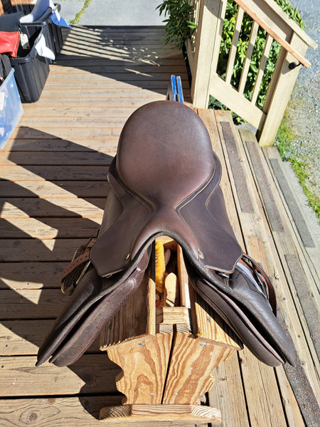 17" Wintec 500 All Purpose English Saddle