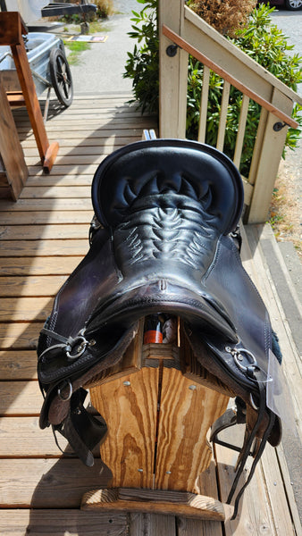 16.5" Tucker River Plantation Endurance Saddle