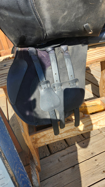 17.5" Wintec Hart All Purpose Saddle