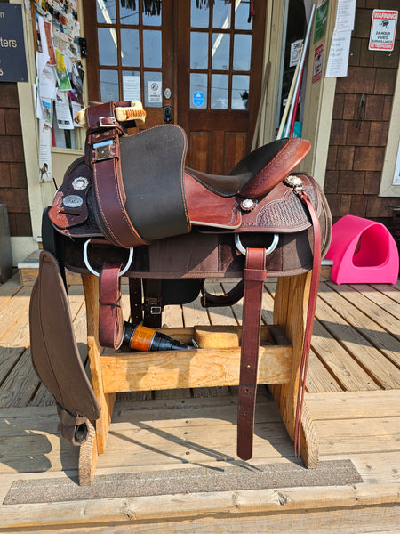 16" Crates Western Cordura Trail Saddle