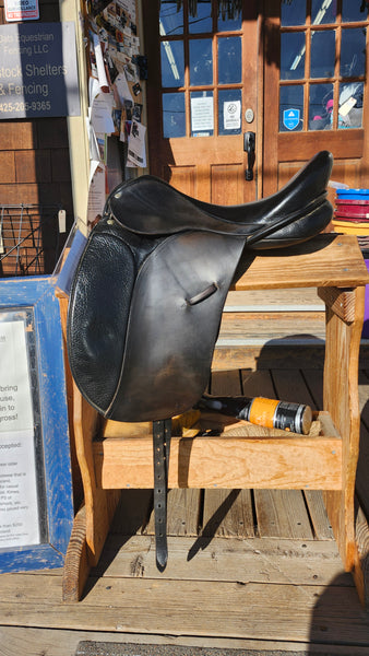 17" Ainsley pro National Dressage