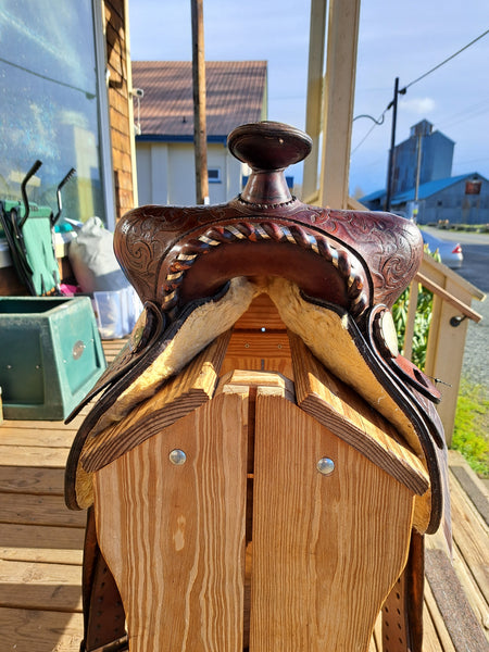 15" Hereford Tex Tan Equitation Saddle