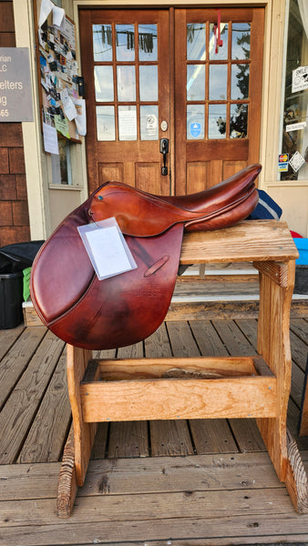 ON TRIAL 17" Stubben Camelot Close Contact Jump Saddle