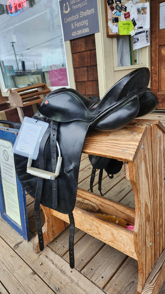17" Albion Style Dressage Saddle