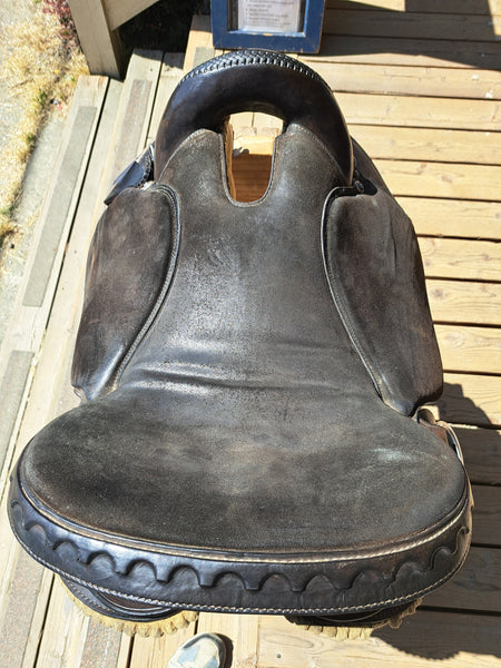 17" Custom Endurance Saddle