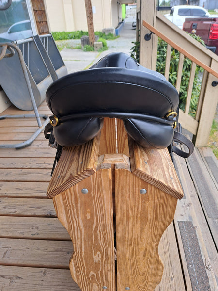 19" Duett Companion 2 Fox Hunter english all purpose trail saddle