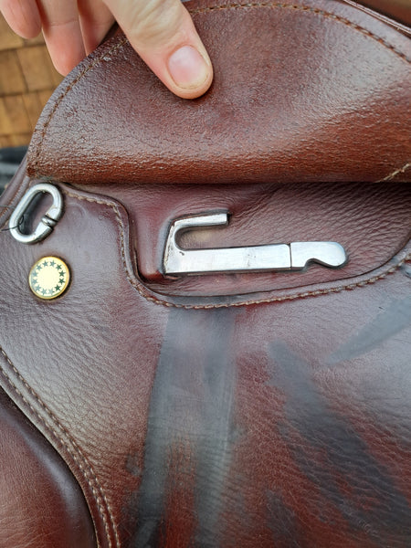 18" Prestige Meredith Close Contact Saddle