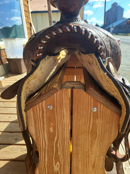 17" Hereford Equitation Saddle